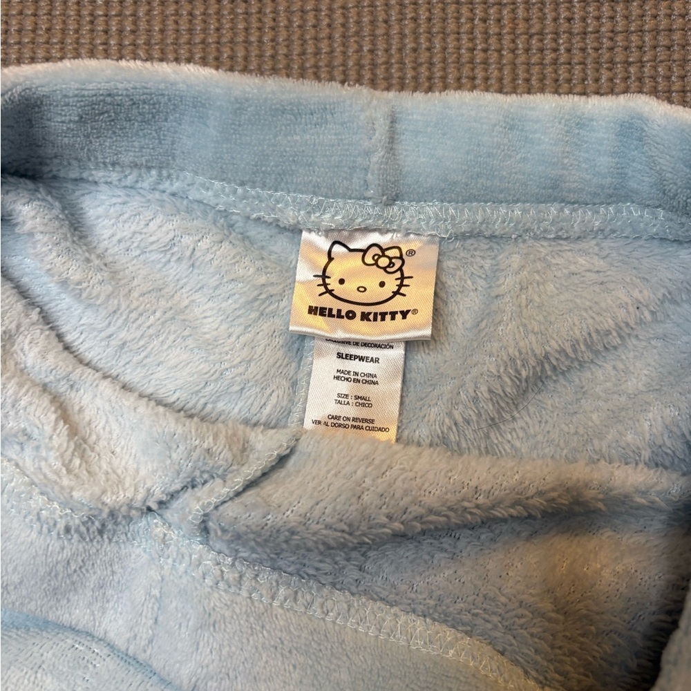 Hello kitty blue cotton payjama shorts sleepwear for women soft plush - Picture 6 of 6